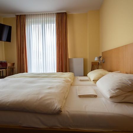 Hotel Goldene Gans Mannheim Extérieur photo