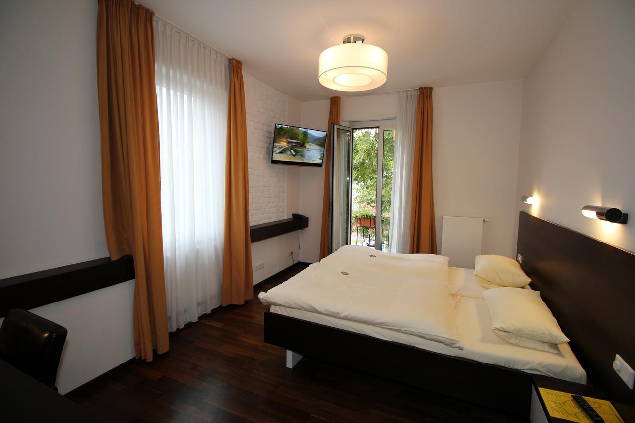 Hotel Goldene Gans Mannheim Extérieur photo