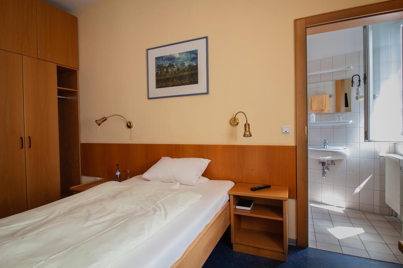 Hotel Goldene Gans Mannheim Extérieur photo